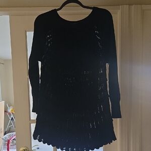 Chic Black Women's Crew Neck Sweater